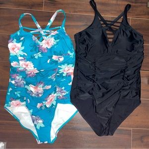 LOT OF TWO Torrid Wireless Lattice One Piece Bathing Suits Size 1